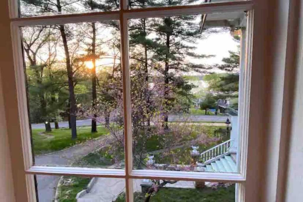 The Hillside B&B. Home W/ Breakfast Service! วิสคอนซินเดลส์ ภายนอก รูปภาพ
