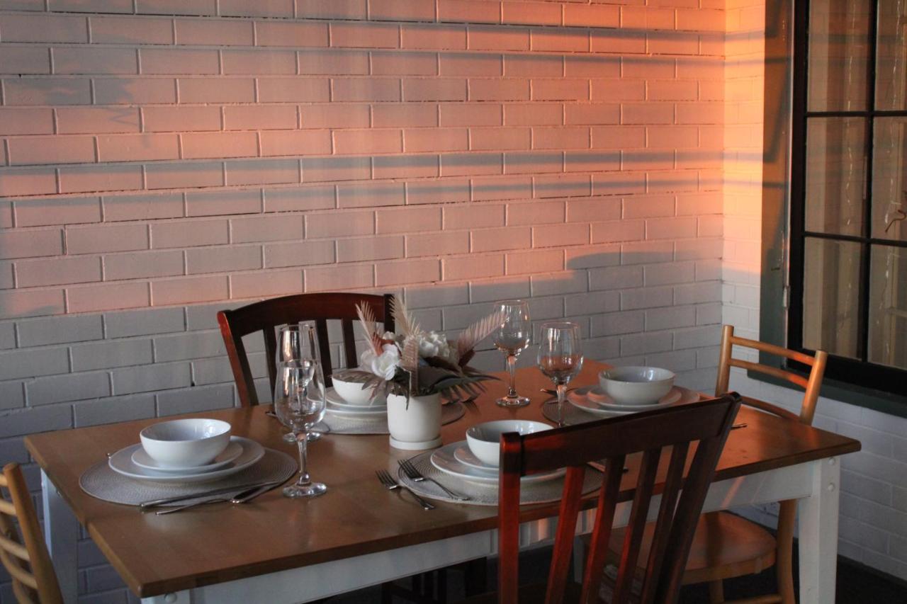 The Hillside B&B. Home W/ Breakfast Service! วิสคอนซินเดลส์ ภายนอก รูปภาพ